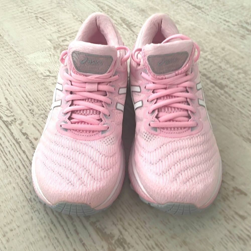 ASICS gel nimbus 22
